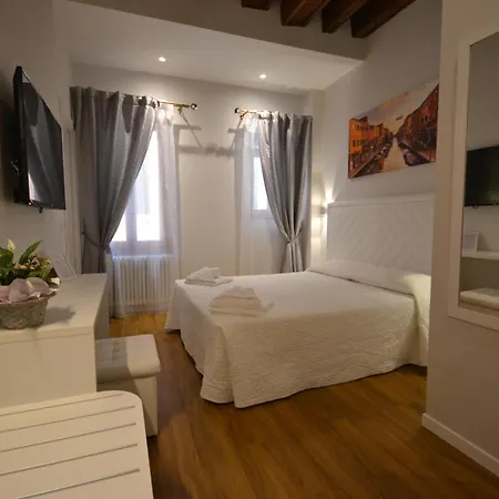 بيت ضيافة Ca' Giusta